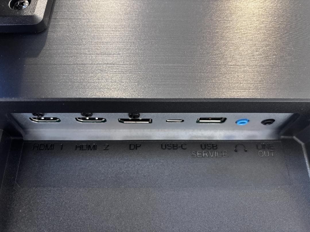 GigaCrysta　34インチ ウルトラワイドモニター