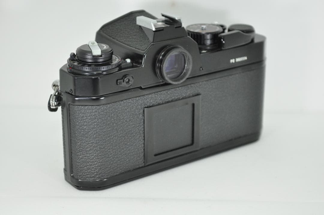 超美品！ モルト交換 清掃済 簡易整備済 人気の Nikon ニコン FE ♪