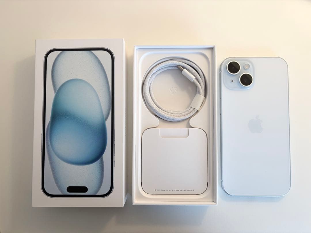 iPhone15 128GB ブルー　美品