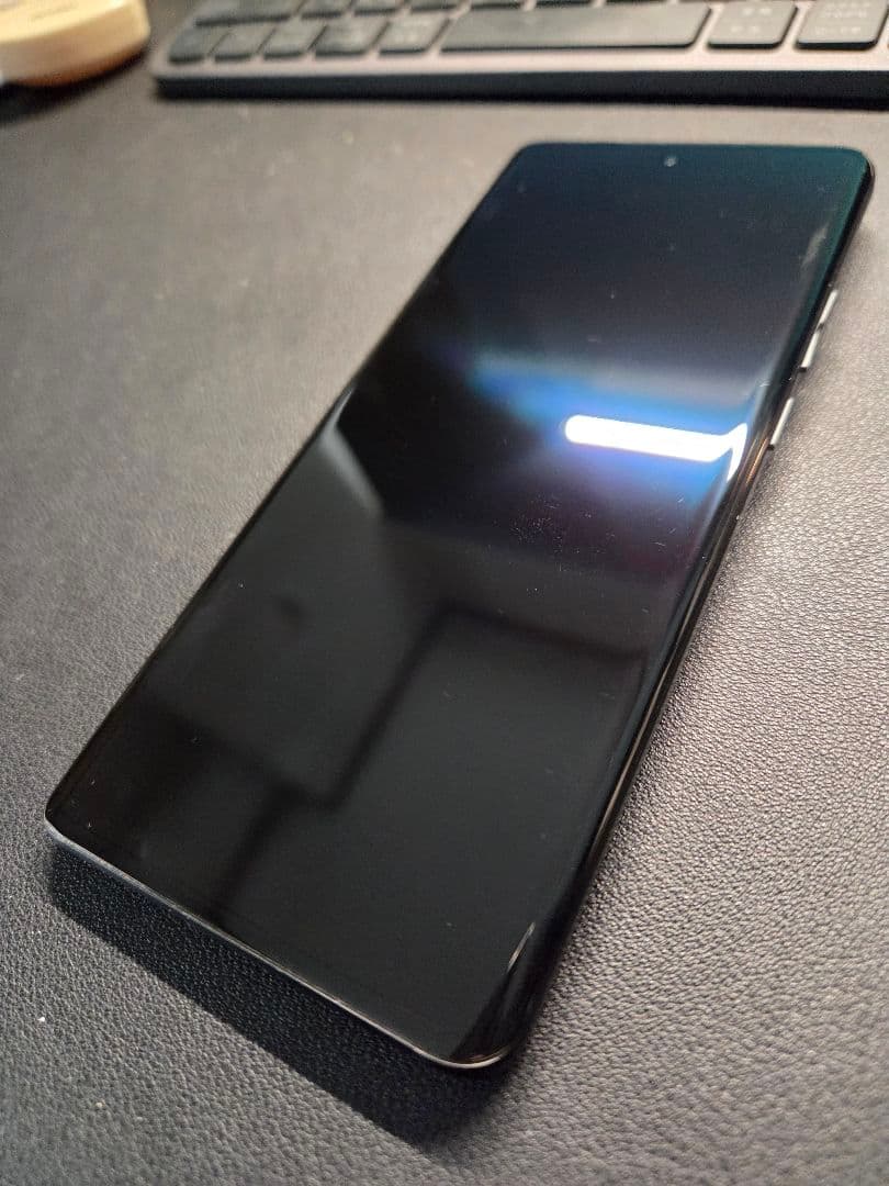 motorola edge 40　256GB SIMフリー