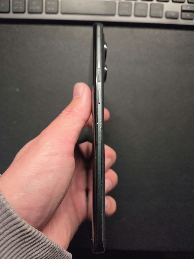 motorola edge 40　256GB SIMフリー