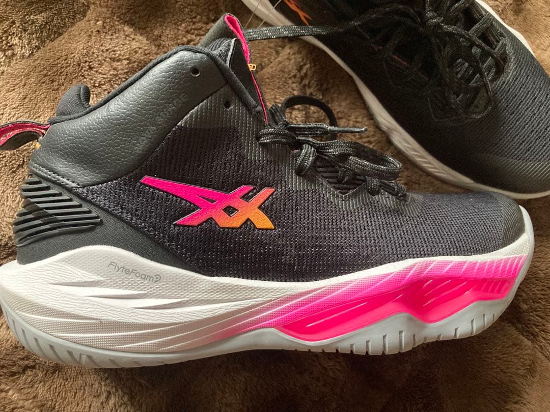 asics ノヴァサージ2 新品未使用