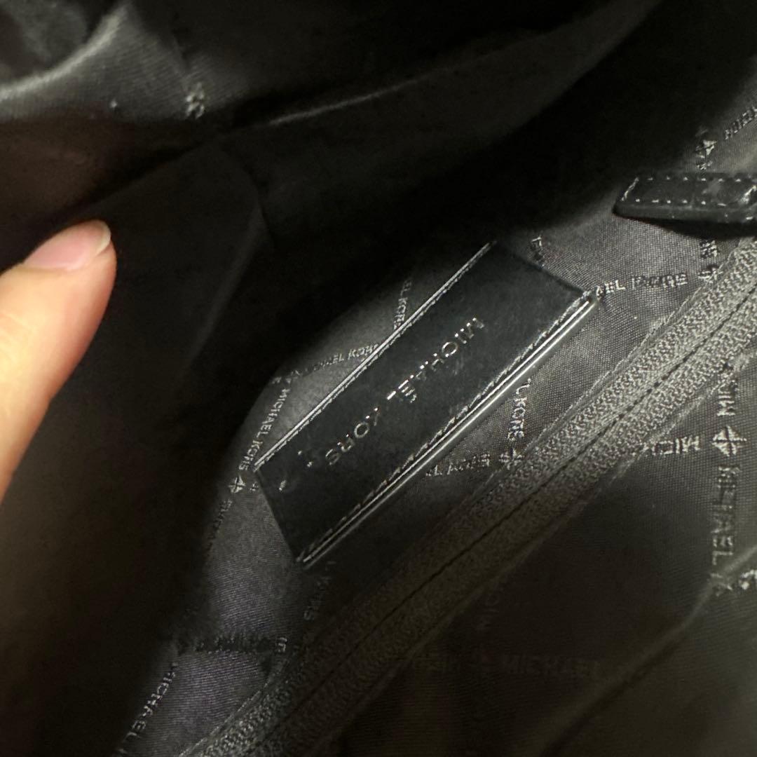 [うい]MICHAEL KORS ショルダーバッグ ブラック