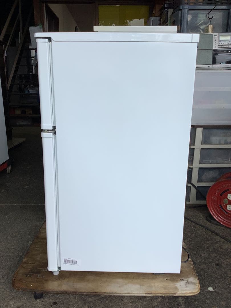 【高年式】Comfee 2ドア冷蔵庫 90L RCT90WH/E 24年製 白