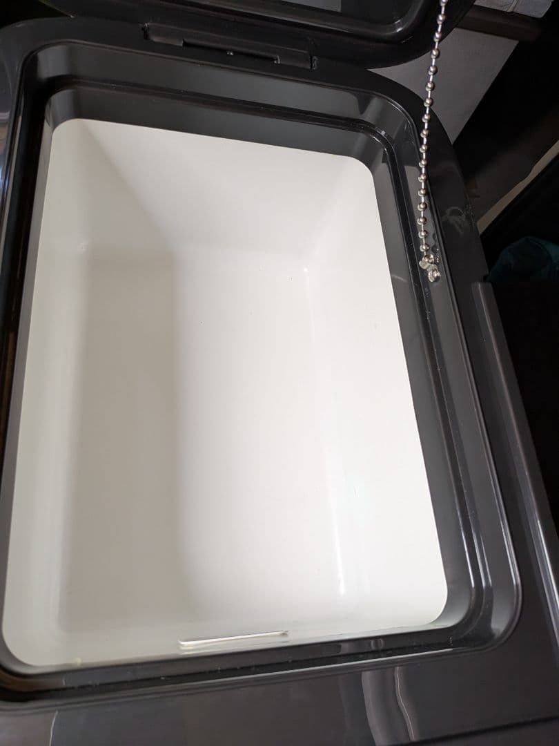 ドン・キホーテ車載冷蔵庫18L 中古