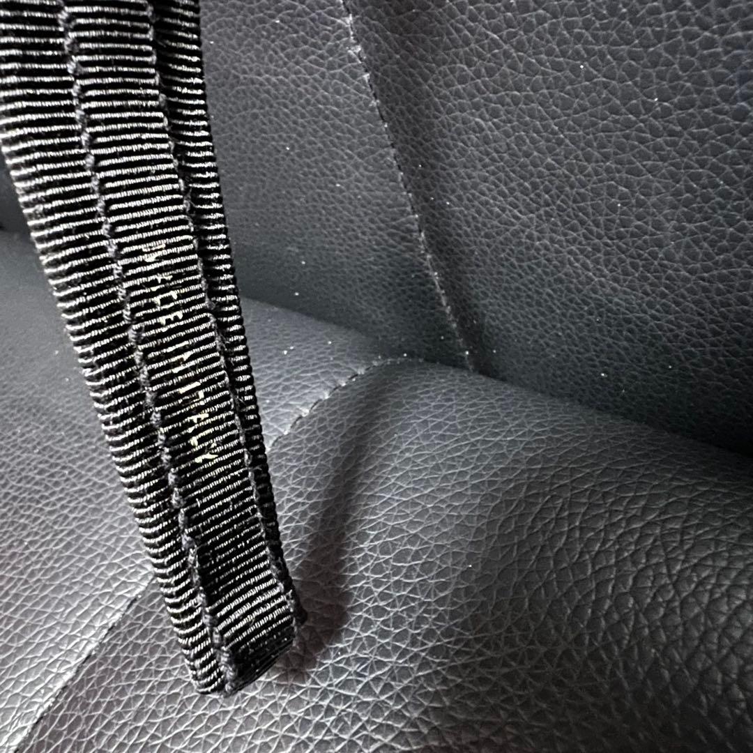 一度のみ使用美品　サルバトーレフェラガモ ビジュー ヴァラ リボン　カチューシャ