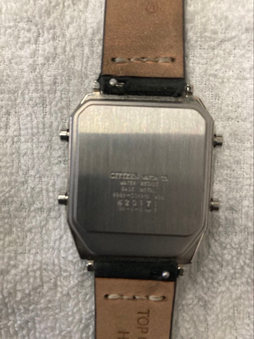 シチズン　アナデジテンプ　社外革ベルト