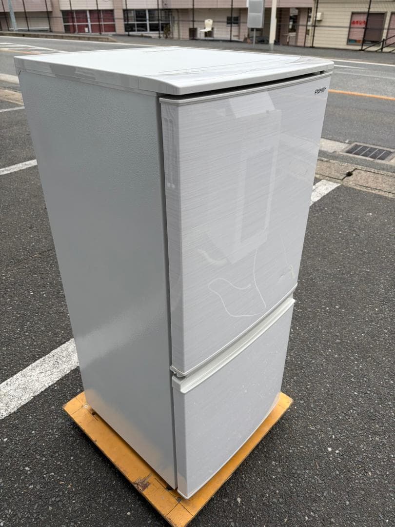 【福岡市限定】冷蔵庫 シャープ 2020年製 137L 【安心の3ヶ月保証】