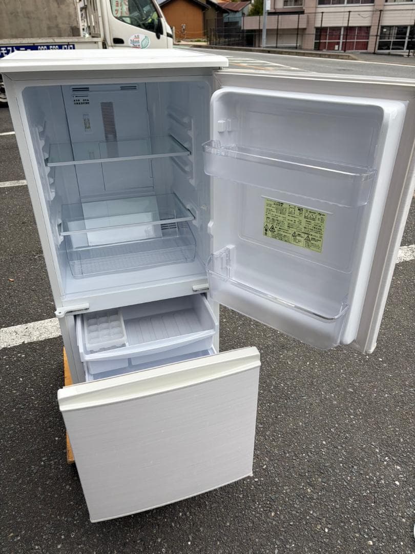 【福岡市限定】冷蔵庫 シャープ 2020年製 137L 【安心の3ヶ月保証】