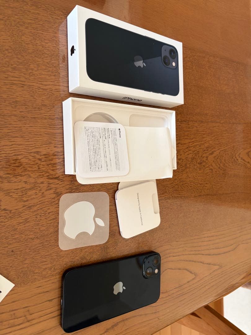 Apple iPhone 13本体　ミッドナイト　256GB バッテリー97%