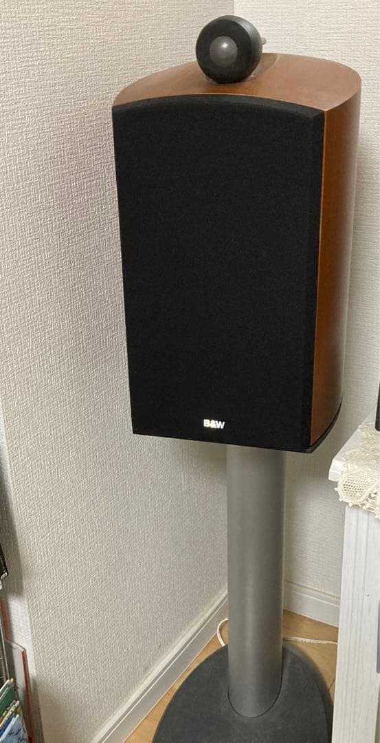 B&W スピーカー　純正スタンド付き