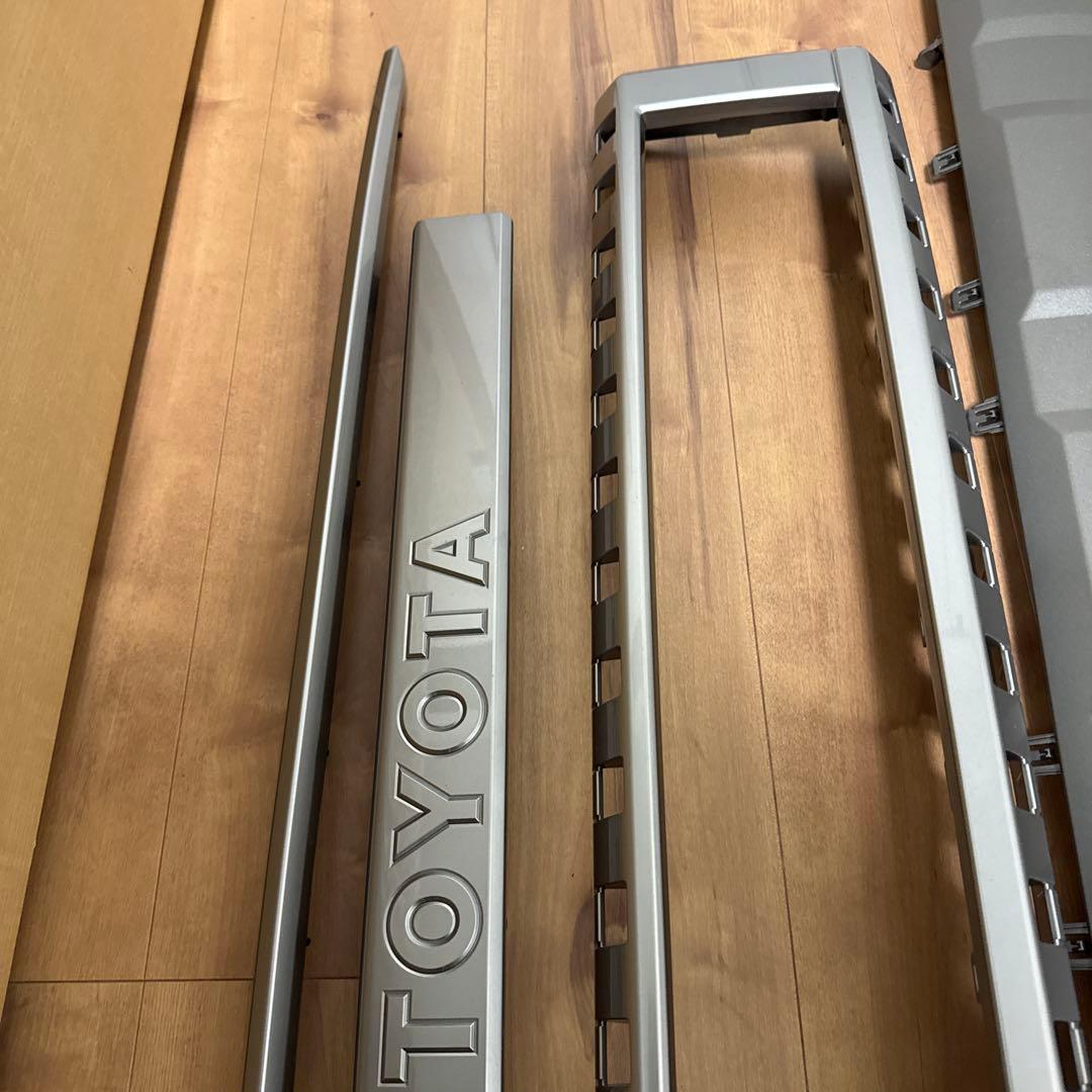 トヨタランドクルーザー250VX 純正パーツ5点セット