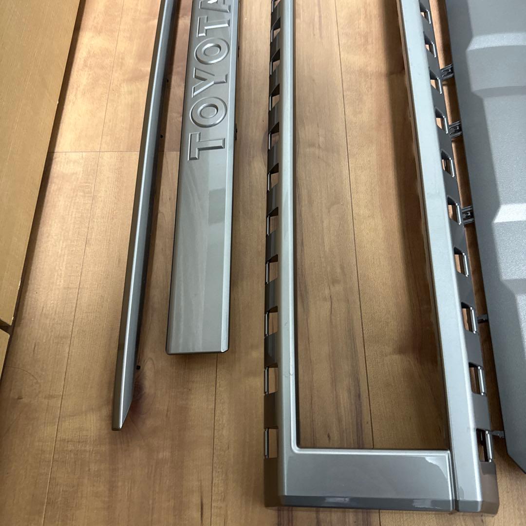 トヨタランドクルーザー250VX 純正パーツ5点セット