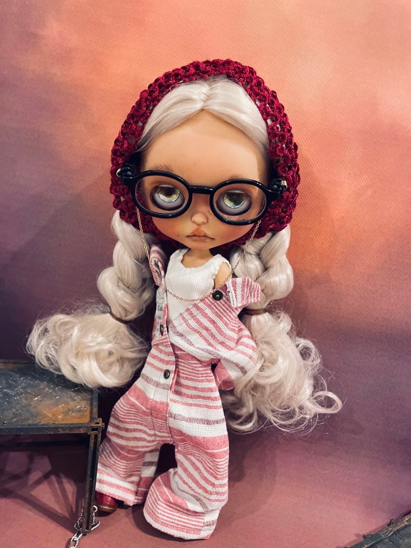 カスタム アイシードール アウトフィット付属