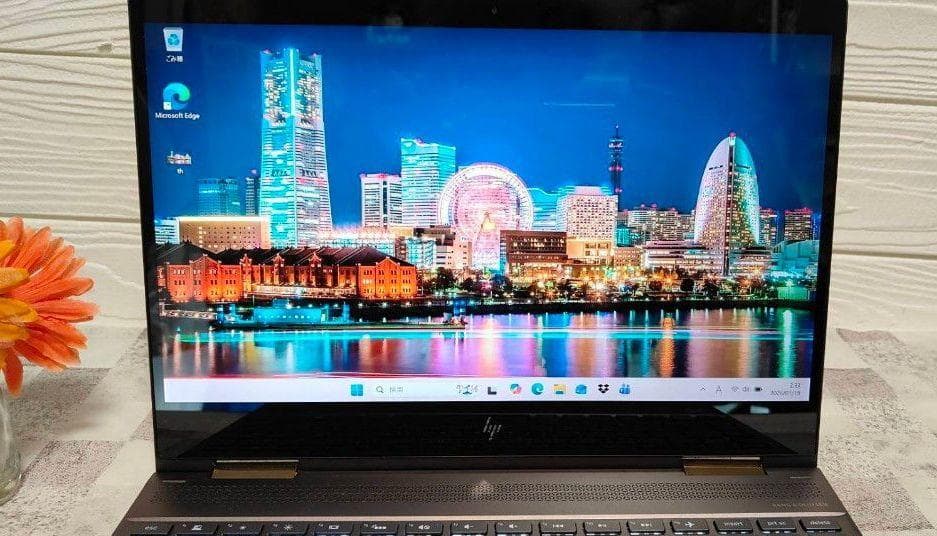 HP　Spectre x360　 i7　ノート　パソコン