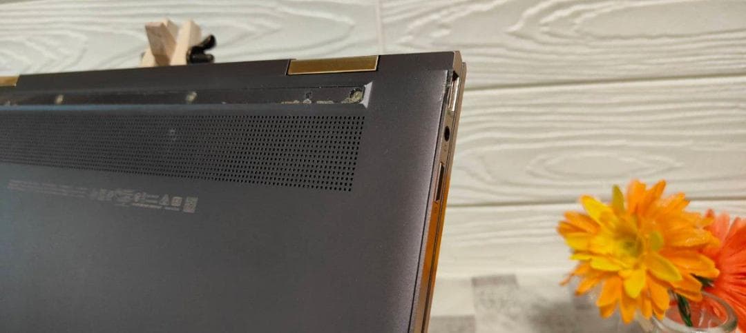 HP　Spectre x360　 i7　ノート　パソコン