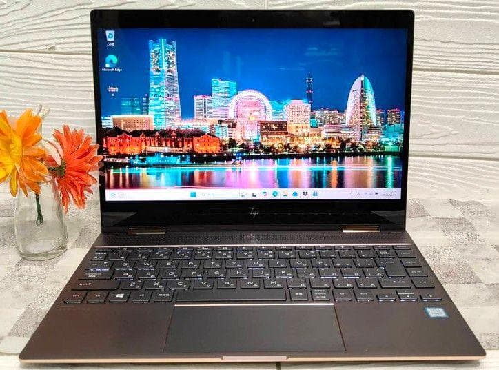 HP　Spectre x360　 i7　ノート　パソコン