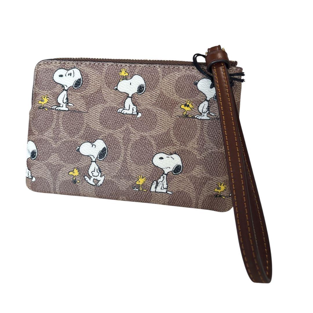 ⭐︎訳あり・新品⭐︎COACH × PEANUTS スヌーピーポーチ