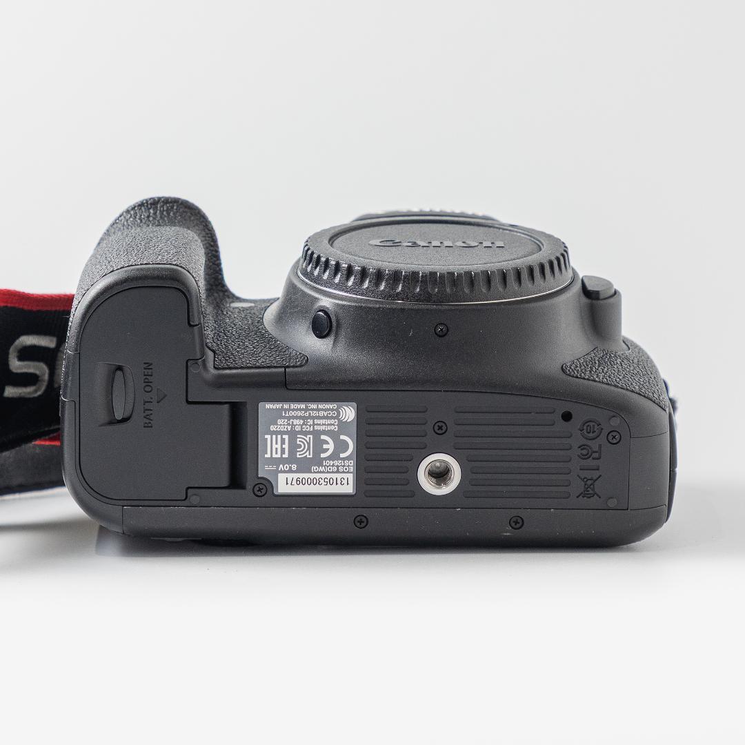 Canon EOS 6D バッテリーグリップ BG-E13 バッテリー2個付き