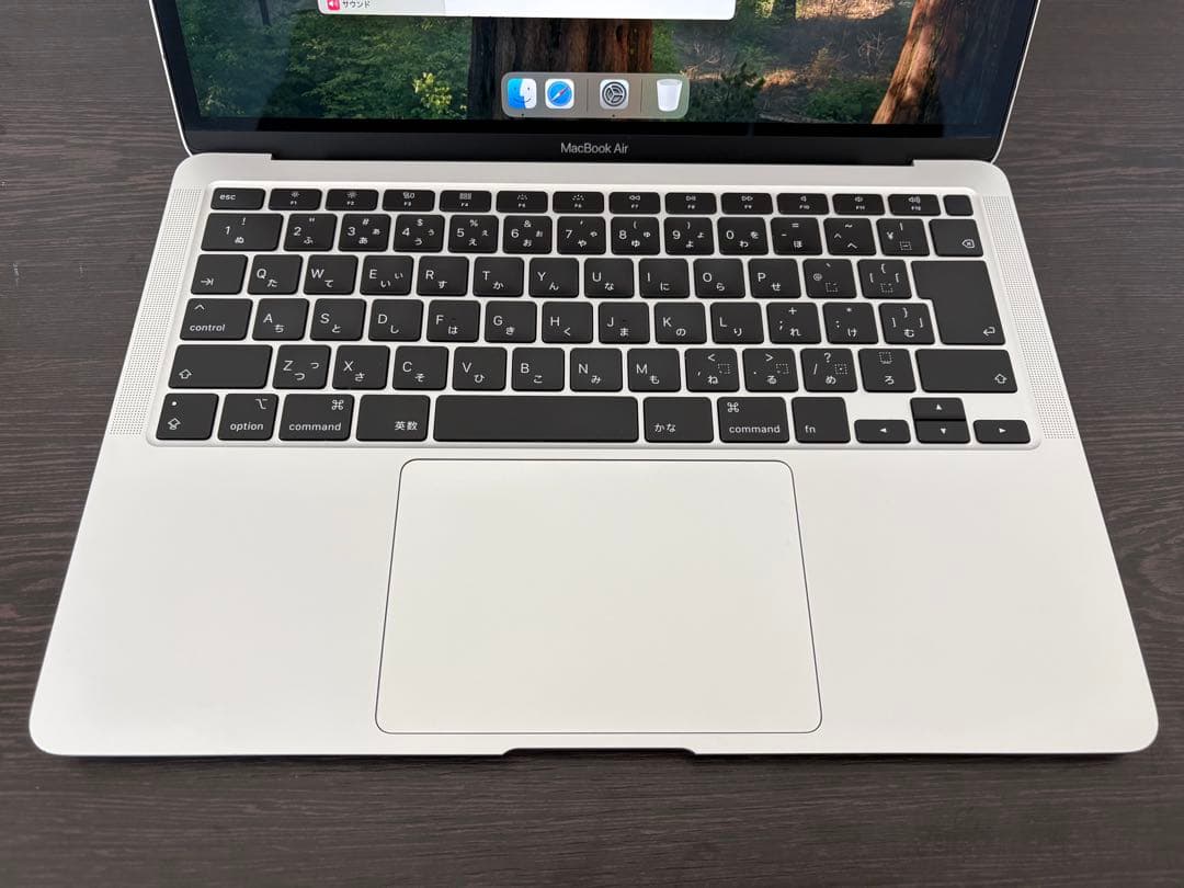 【Thu】MacBook/2020/13.3インチ/256GB/8GB