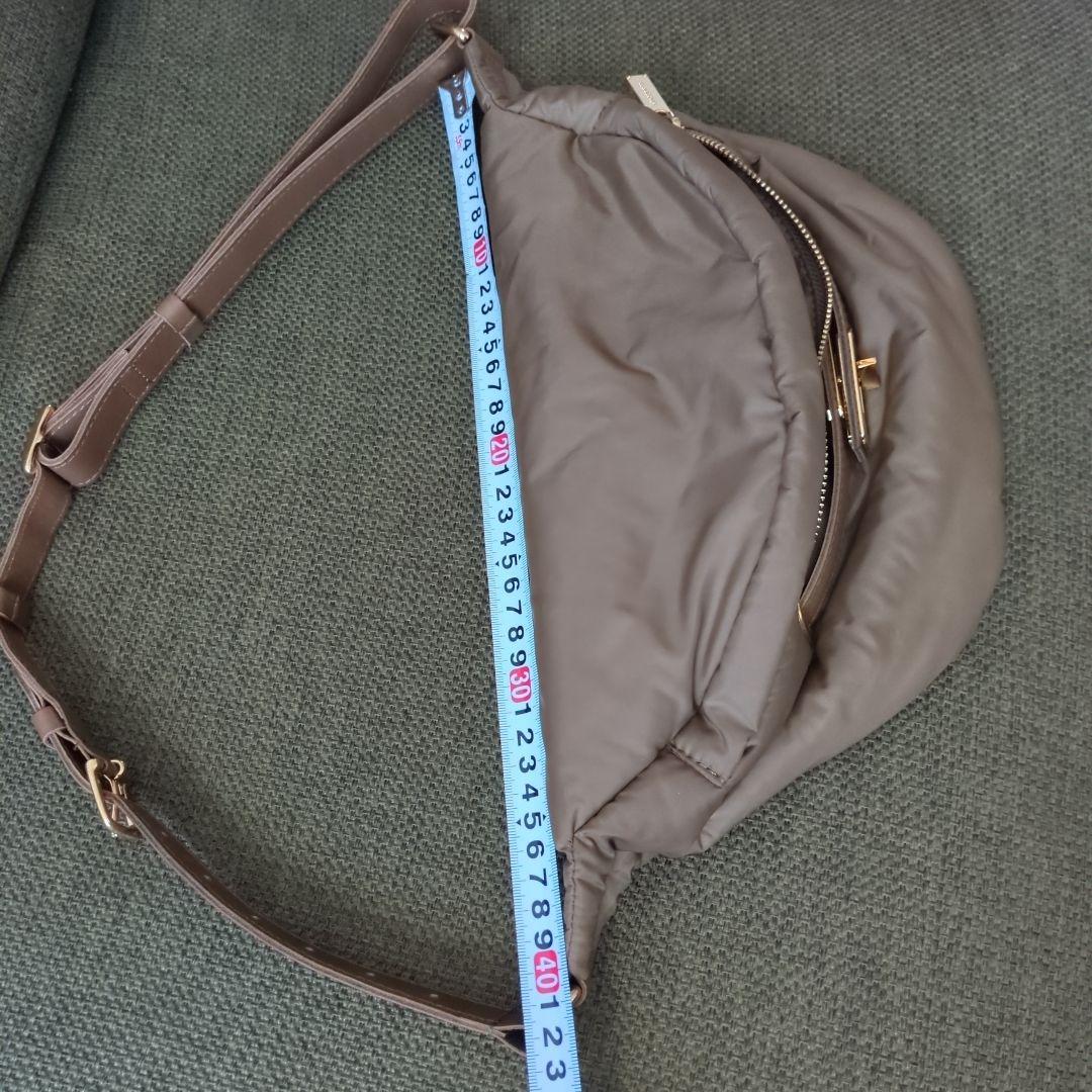 felicita　シータパランティカ　ボディバッグ