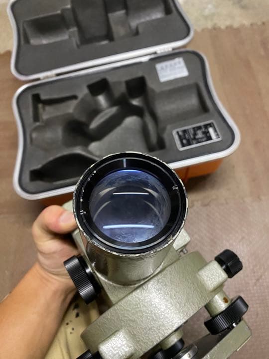 オートレベル　測量機