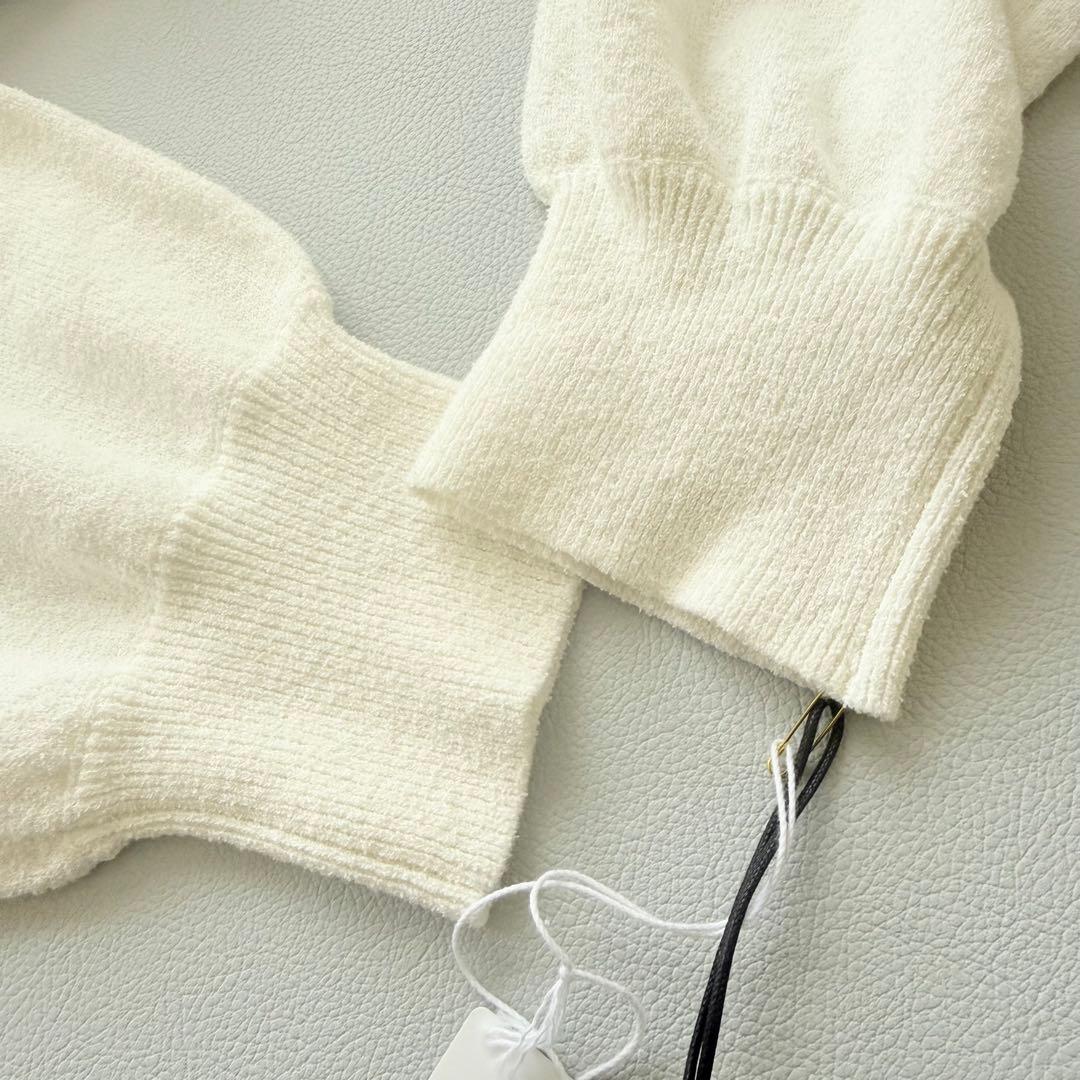 2024 グレースコンチネンタル　エスニック刺繍ニットワンピース