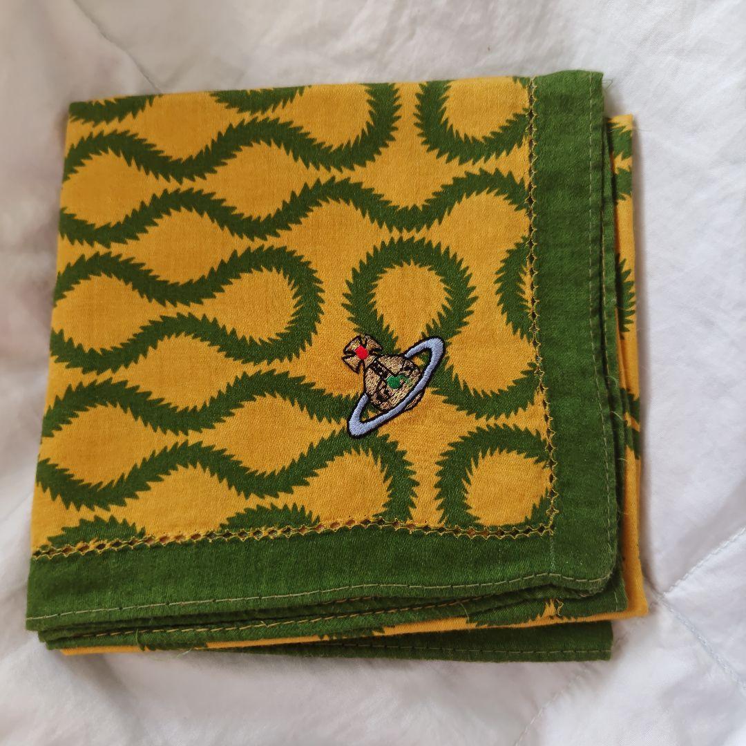 あやVivienne Westwood スクイグル