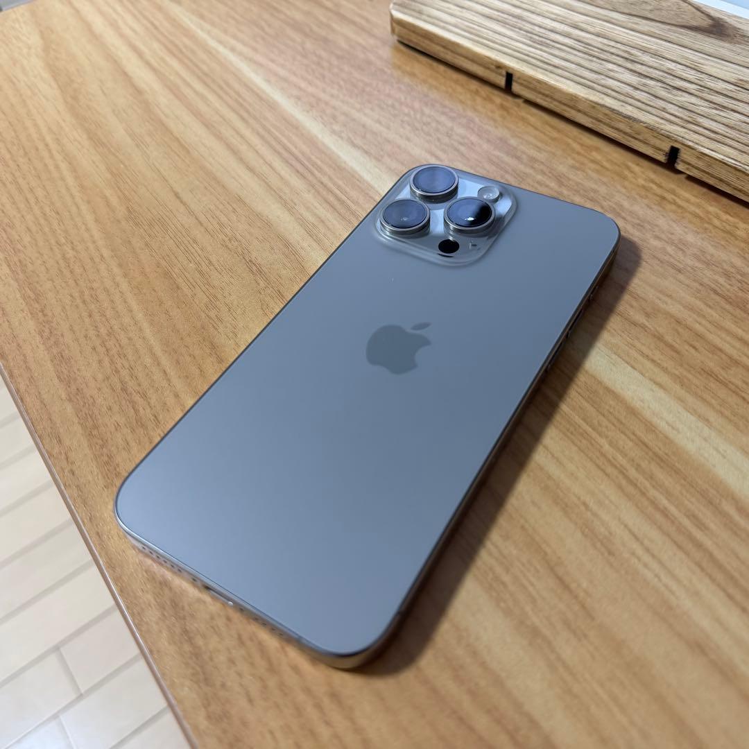 iPhone15 Pro Max 256GB ナチュラルチタニウム SIMフリー