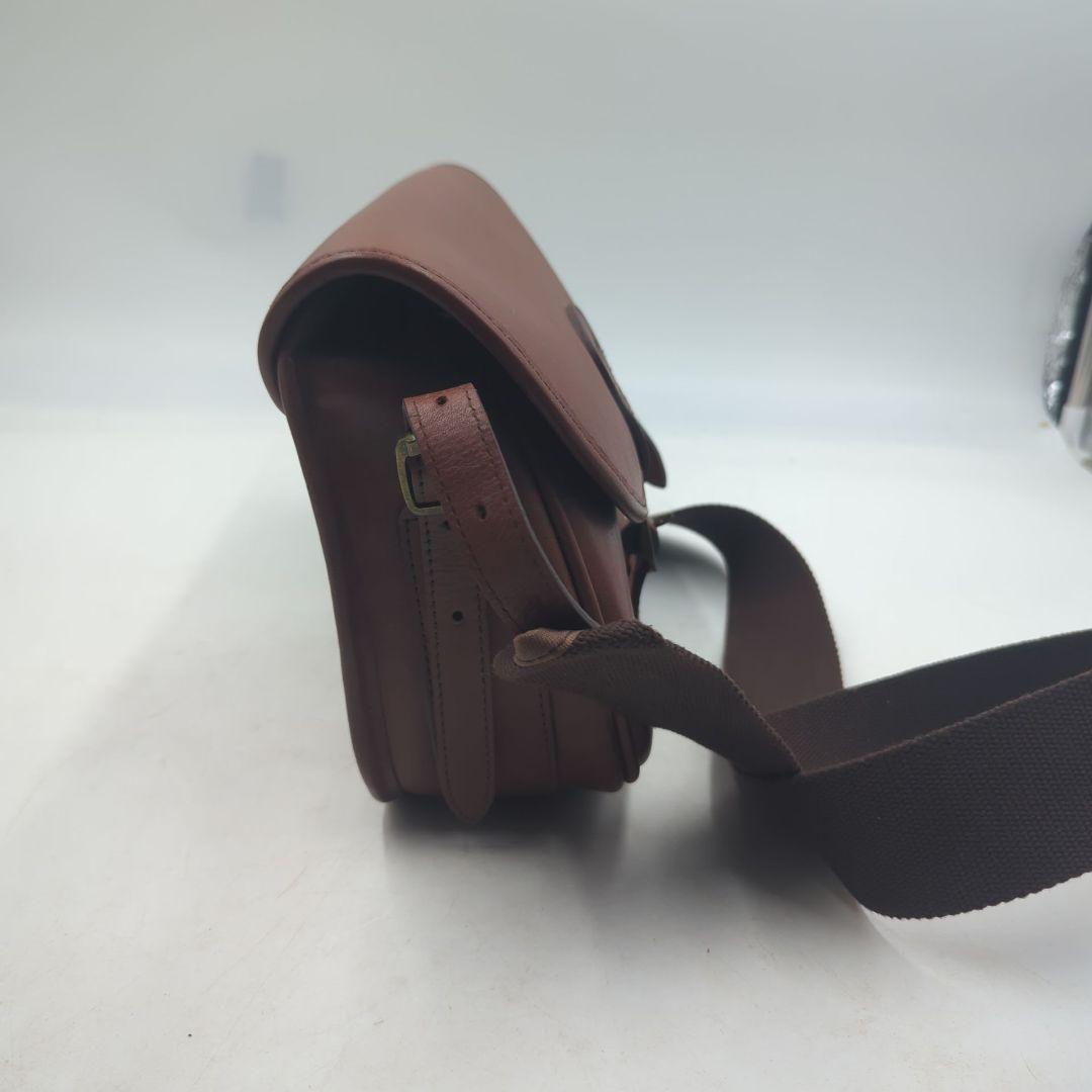 美品 Barbour バブアー カートリッジ ショルダーバッグ ブラウン レザー