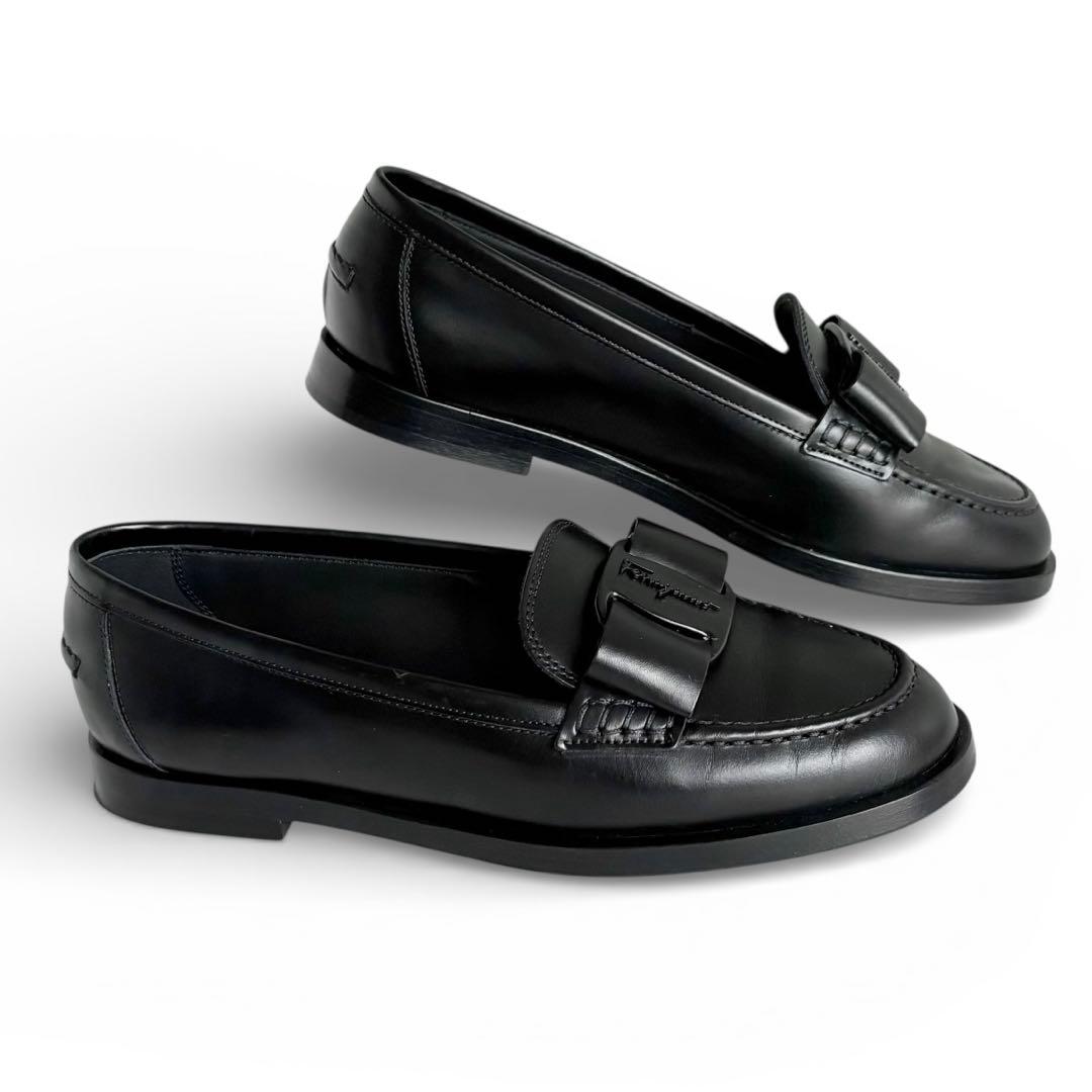 Salvatore Ferragamo VIVALDO ローファー 5.5