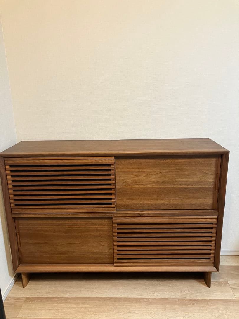カリモク　サイドボード　キャビネット　ルーバー　ウォールナット