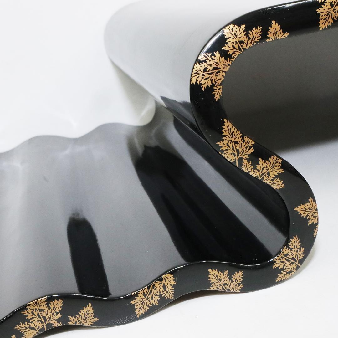 金蒔絵 黒塗 巻足 波足 花台 平卓 飾台 香炉 盆栽 木製 梨地 共箱