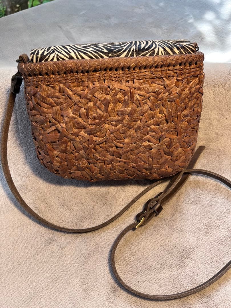 山葡萄　ポシェット　山葡萄籠