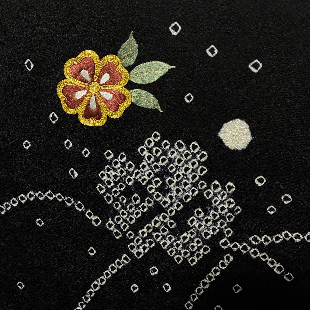 D142 訪問着　絞り　桜刺繍　枝垂れ桜　黒地　正絹　着物　袷　美品