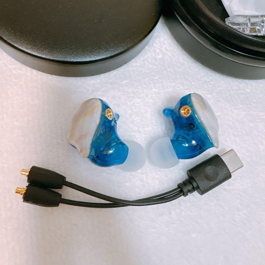 Duo 完全ワイヤレス×有線 2WAY式 ハイブリッド型イヤホン