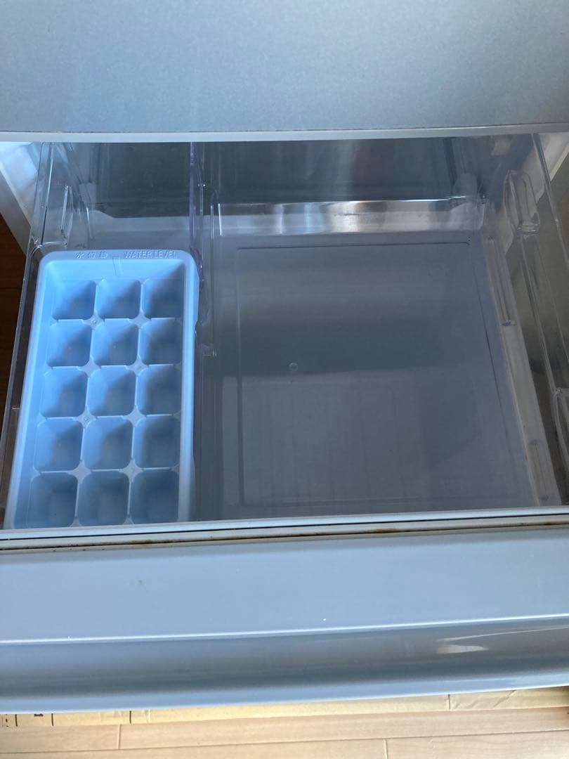 【送料込み】三菱 冷蔵庫 MR-P15A-S 146L 2017年製