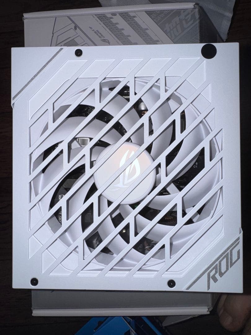 ASUS ROG STRIX 850W White Edition 電源ユニット