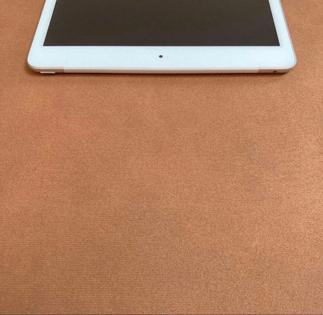 562【早い者勝ち】電池良好☆iPad8 第8世代 32GB SIMフリー☆