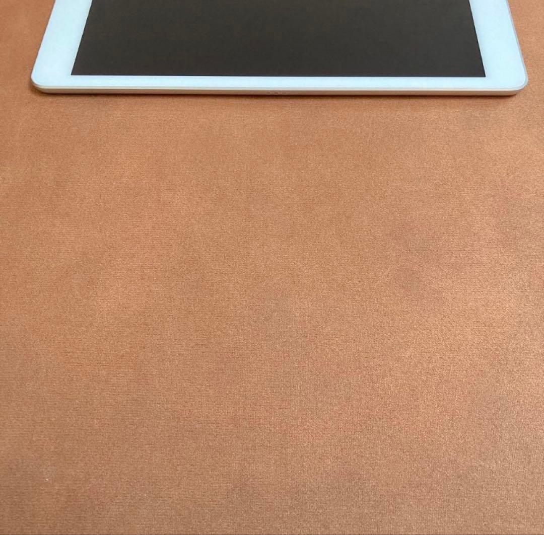 562【早い者勝ち】電池良好☆iPad8 第8世代 32GB SIMフリー☆