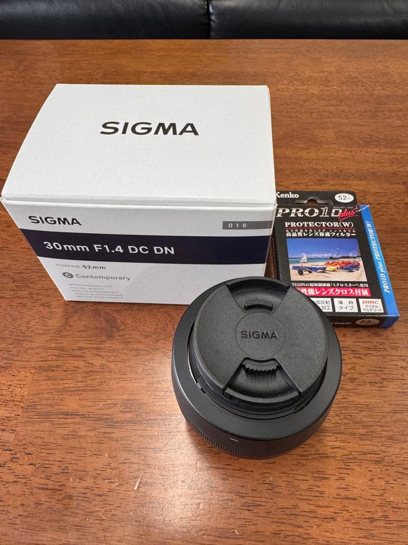 【極美品】SIGMA 30mm F1.4 DC DN Eマウント　フィルター付き