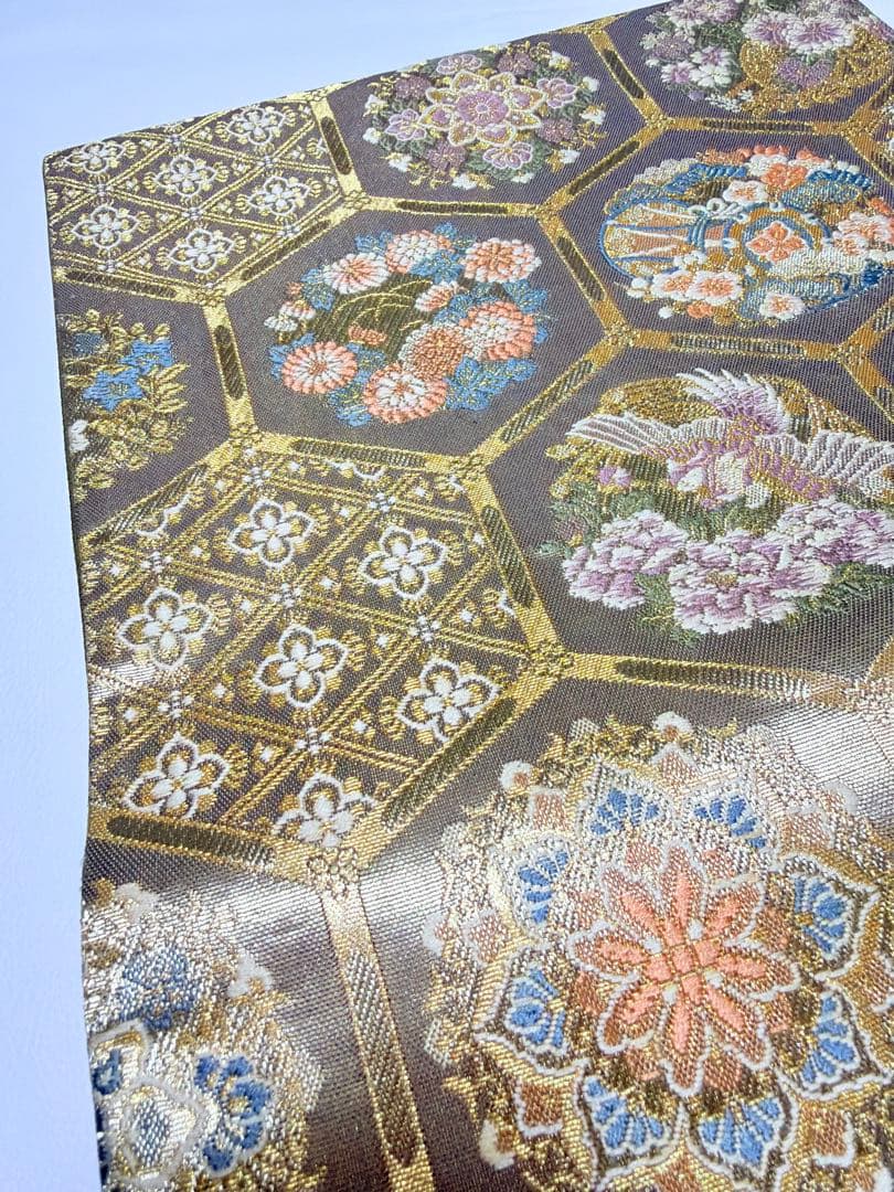 高級 袋帯 正絹 六通柄 ゴールド 金糸 フォーマル 訪問着 留袖 色無地