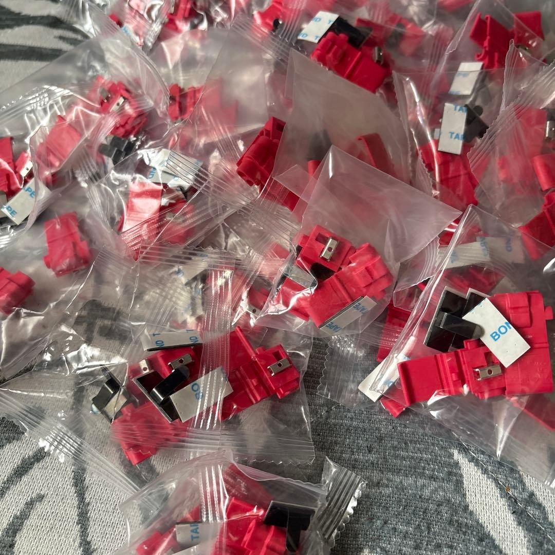 3M エレクトロタップ 700個です。