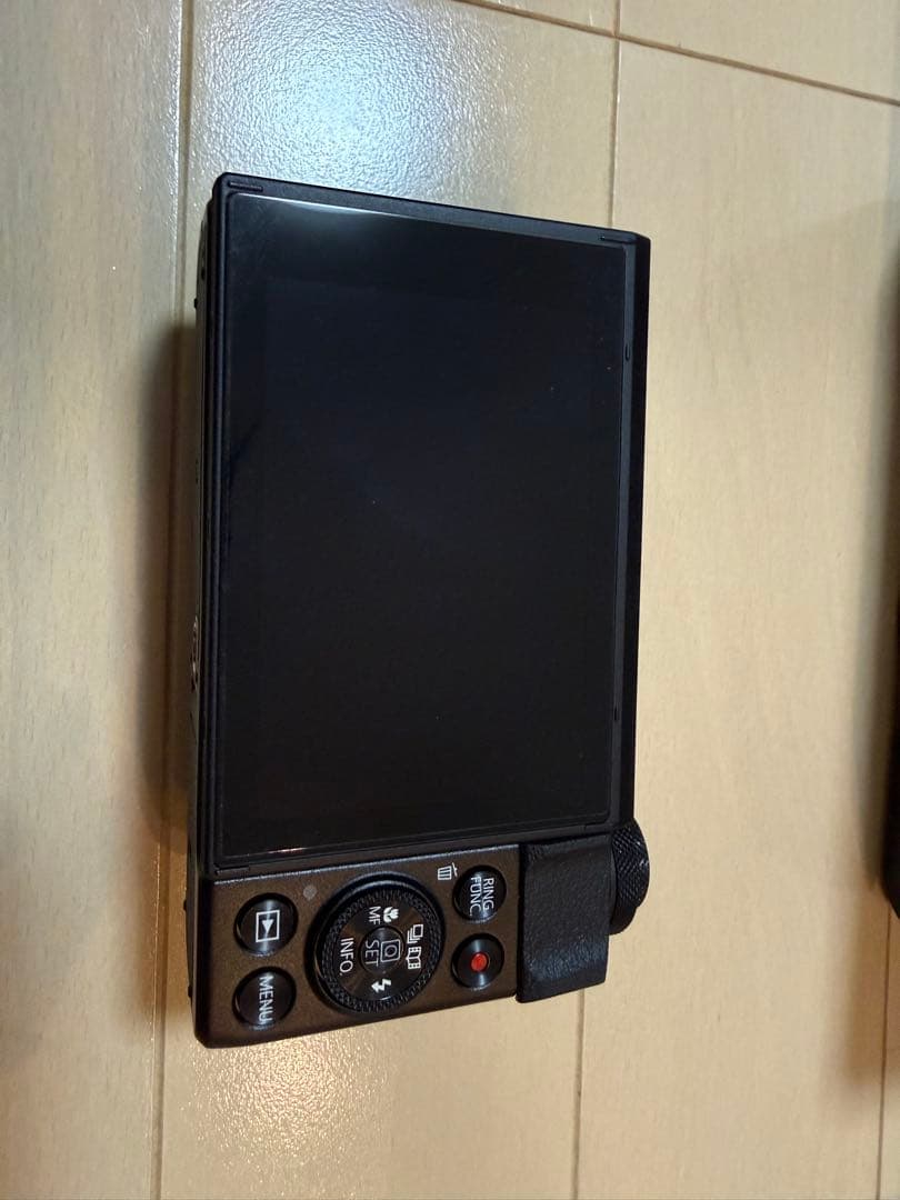 泥団子泥棒　canon PowerShot G7X MarkII