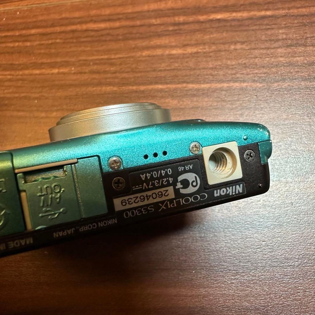 Nikon COOLPIX S3300 デジカメ ほぼ新品 4665