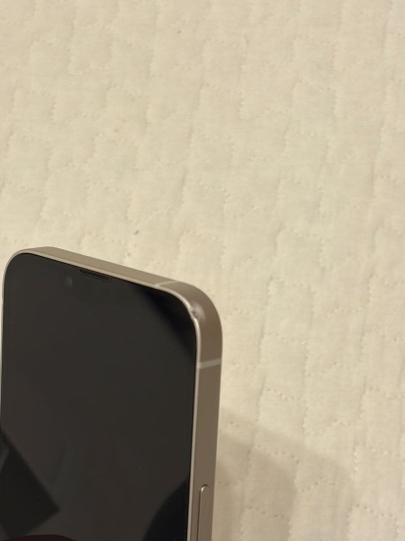 【美品】iPhone13 128GB SIMフリー スターライト