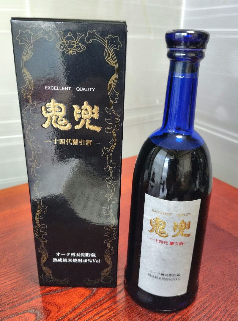 鬼兜　十四代　蘭引酒　高級長期熟成　ブルーボトル720ml