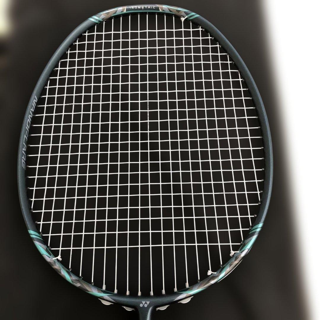 Yonex ヨネックス ナノフレア800プロ　バドミントンラケット ケース付き
