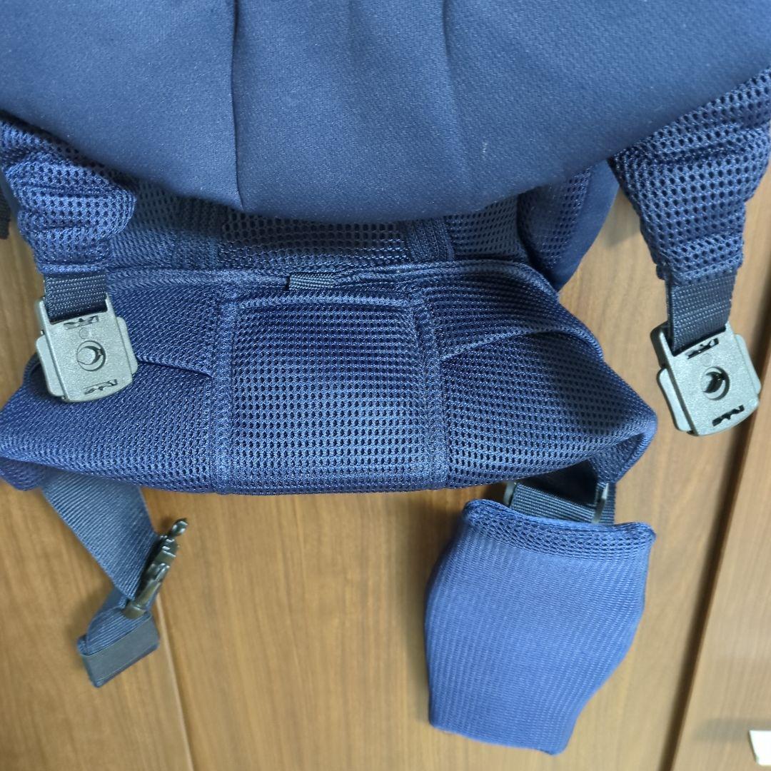 nn.　アプリカ ラクリス 抱っこ紐 ネイビー メッシュ