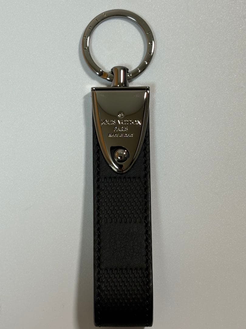 【極美品】ルイヴィトン ダミエアンフィニ M65051 キーホルダー